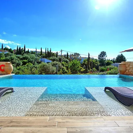 Beachfront Seawave - Brand New And Seafront! By Mediterraneanvillas *