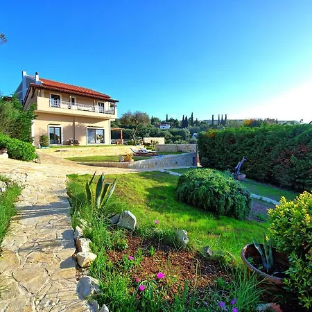 Beachfront Seawave - Brand New And Seafront! By Mediterraneanvillas Villa