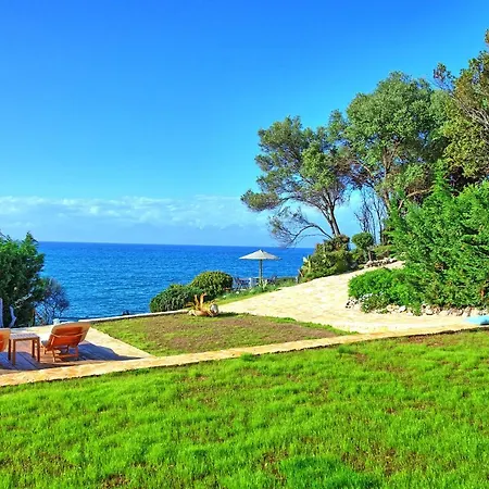 Beachfront Seawave - Brand New And Seafront! By Mediterraneanvillas